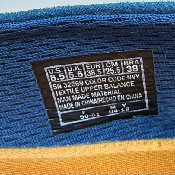 Skechers BOBS for Cats Blue Slip-On Shoes women’s 8.5. Cats with glasses, books - Picture 16 of 16